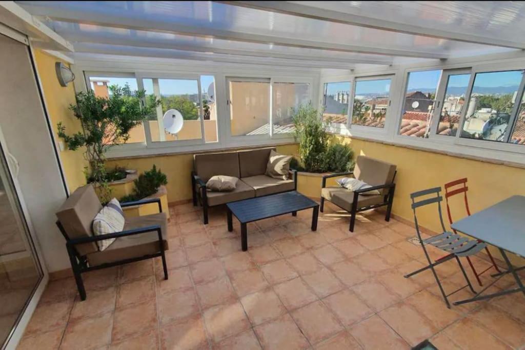 World Rooftop Veranda Terrace Marseille